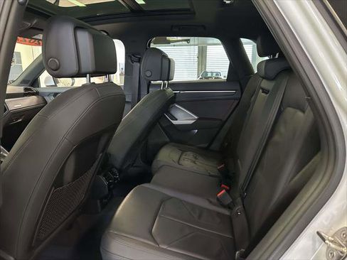 Used 2022 Audi Q3 2.0T Premium Plus w/ Premium Plus Package image 10