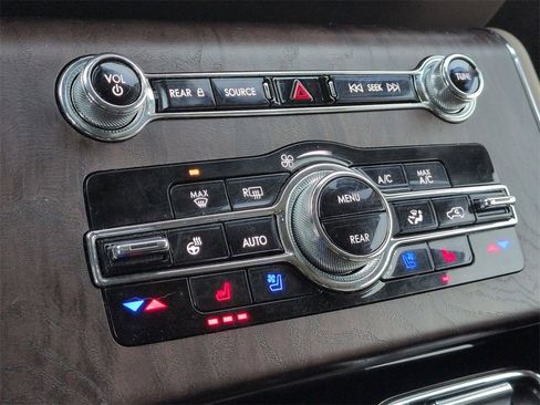 Used 2023 Lincoln Aviator Reserve w/ Equipment Group 201A image 21