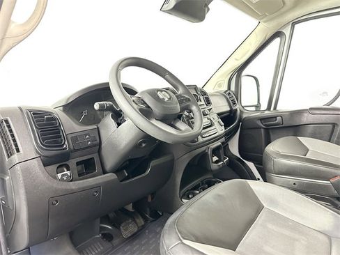 Used 2023 RAM ProMaster 2500 image 11