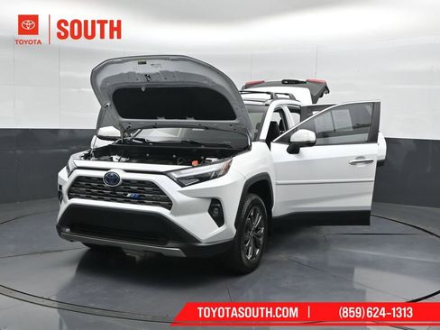 Used 2024 Toyota RAV4 Limited w/ Advanced Technology Package AWD/4WD image 60