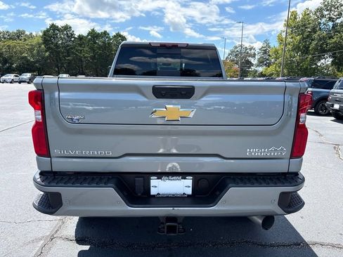 Used 2024 Chevrolet Silverado 2500 High Country w/ High Country Premium Package AWD/4WD image 34
