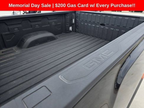Used 2024 GMC Sierra 2500 SLT w/ SLT Premium Package AWD/4WD image 10