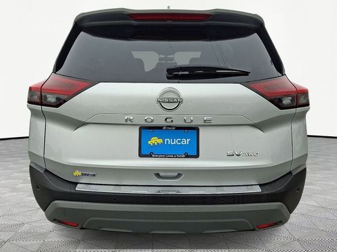 Used 2023 Nissan Rogue SV image 6