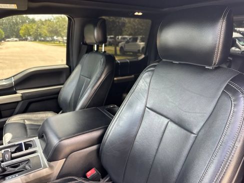 Used 2018 Ford F150 Lariat w/ Equipment Group 502A Luxury AWD/4WD image 10