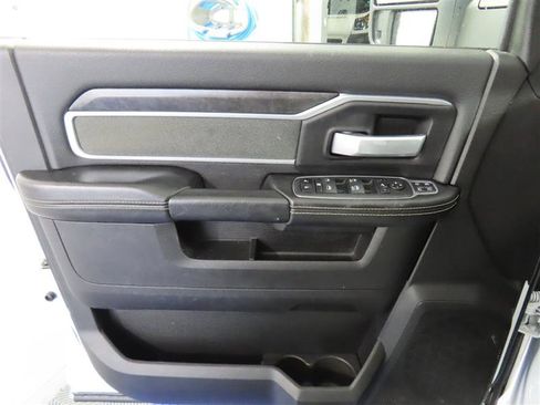 Used 2023 RAM 3500 Big Horn w/ Night Edition image 13