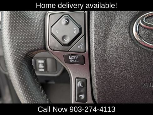 Used 2021 Toyota Tacoma TRD Sport AWD/4WD image 23