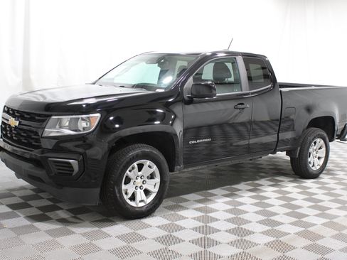 Used 2022 Chevrolet Colorado LT w/ Fleet Safety Package RWD image 28