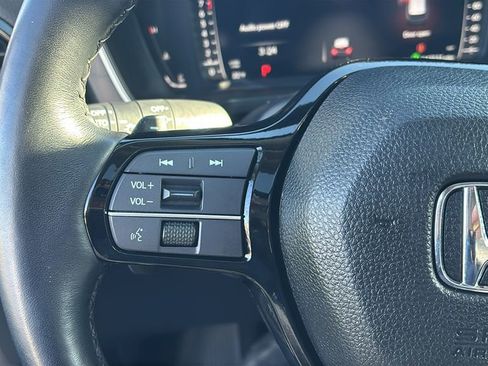 Certified 2024 Honda Pilot Elite image 17