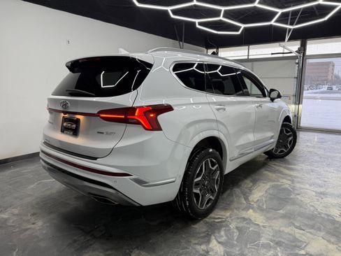 Used 2021 Hyundai Santa Fe Calligraphy image 3