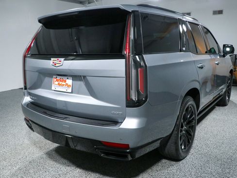 Used 2023 Cadillac Escalade Sport w/ Touring Package AWD/4WD image 7