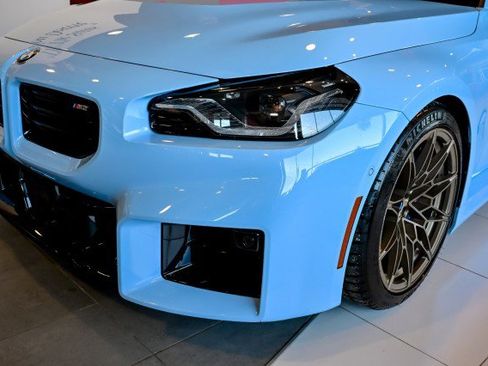 Used 2024 BMW M2 w/ Lighting Package image 9