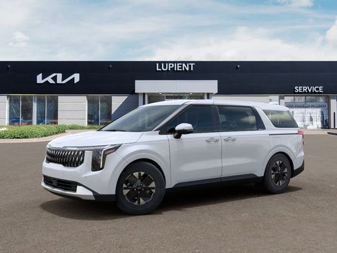 New 2026 Kia Carnival LXS FWD image 5