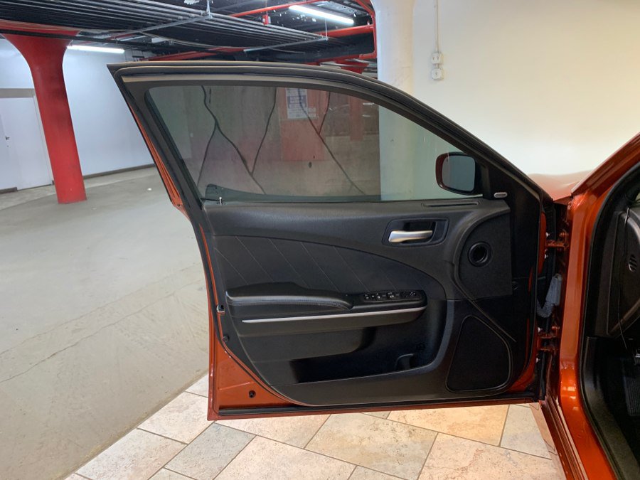 Used 2023 Dodge Charger R/T w/ Navigation & Travel Group RWD image 14