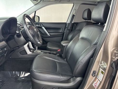 Used 2014 Subaru Forester 2.5i Touring AWD/4WD image 25