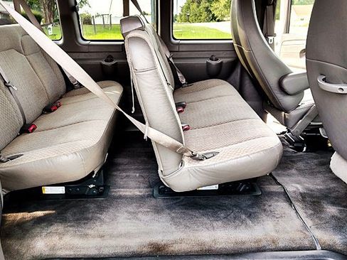 Used 2012 Chevrolet Express 3500 LT w/ LT Preferred Equipment Group RWD image 16