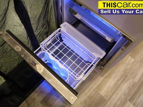 Used 2020 Mercedes-Benz Sprinter 2500 image 22