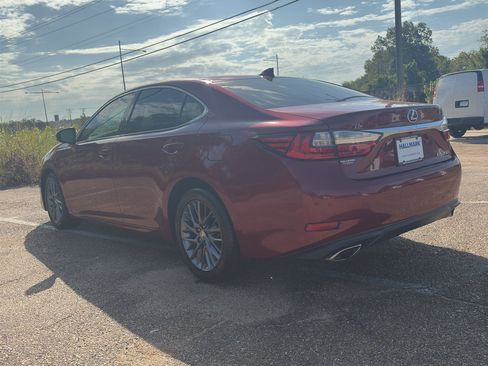 Used 2018 Lexus ES 350 w/ Premier Package FWD image 6