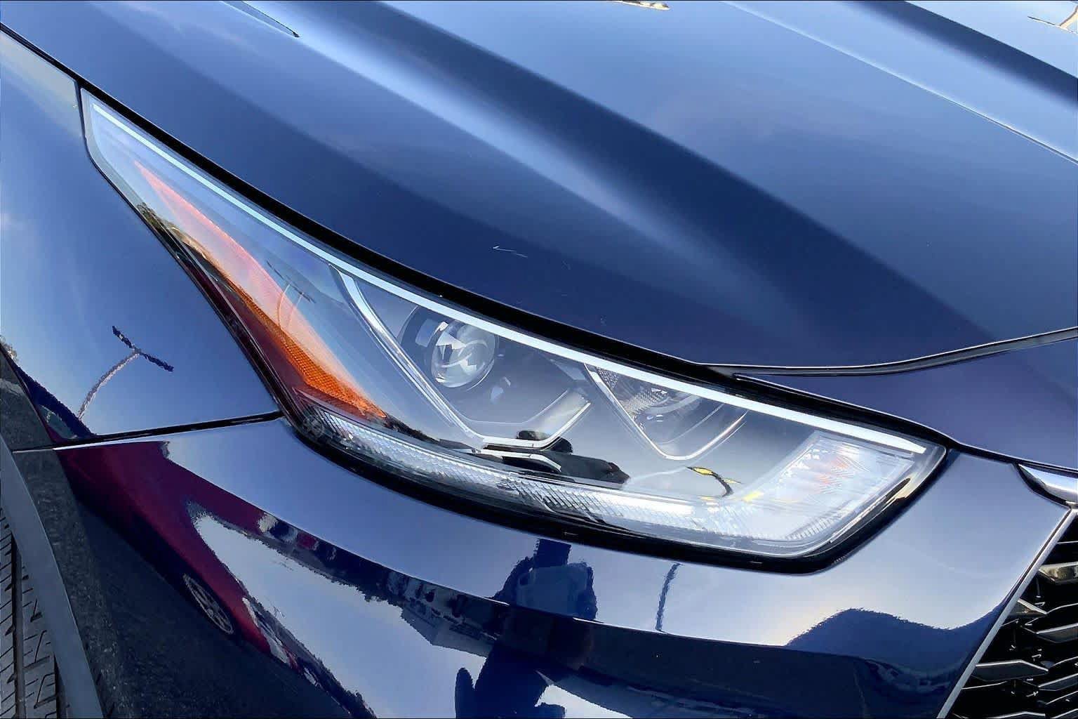 Used 2022 Toyota Highlander Platinum AWD/4WD image 24