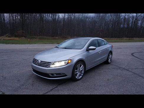 Used 2014 Volkswagen CC Executive image 1