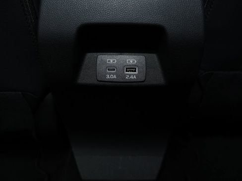 Used 2025 Subaru Crosstrek 2.5i Sport image 32