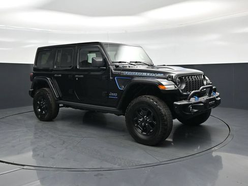 Used 2023 Jeep Wrangler Unlimited Rubicon 4xe AWD/4WD image 57
