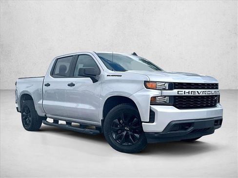 Used 2021 Chevrolet Silverado 1500 Custom image 12