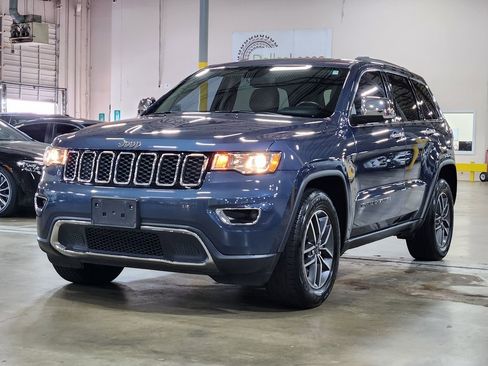 Used 2021 Jeep Grand Cherokee Limited image 4
