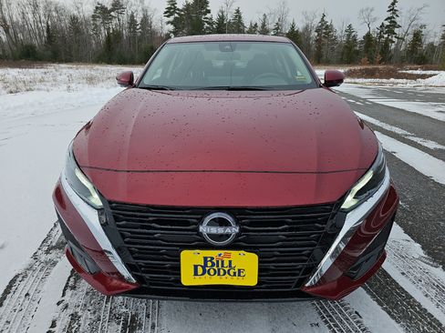 New 2025 Nissan Altima 2.5 SL image 10