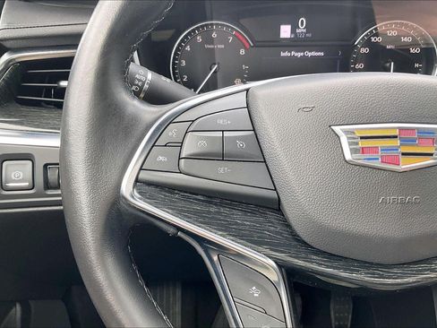 Used 2020 Cadillac XT5 Premium Luxury AWD/4WD image 19