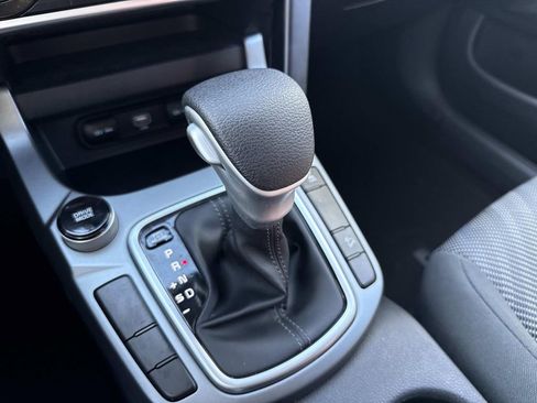 Used 2023 Kia Seltos LX image 24