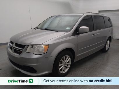 Used 2015 Dodge Grand Caravan SXT w/ UConnect Hands-Free Group