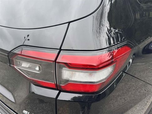 Used 2023 Honda Pilot Elite image 10