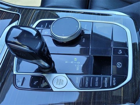 Used 2019 BMW X5 xDrive40i w/ Convenience Package image 18