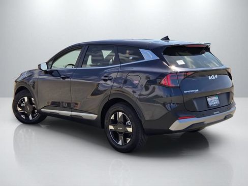 Used 2026 Kia Sportage LX w/ LX Convenience Package FWD image 6