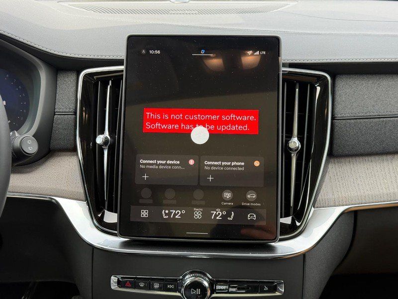 New 2026 Volvo XC90 B6 Ultra w/ Protection Package AWD/4WD image 9