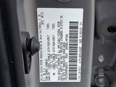 Used 2023 Toyota Tacoma TRD Sport image 27