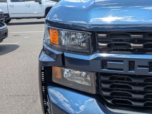 Used 2021 Chevrolet Silverado 1500 Custom w/ LPO, Dark Essentials Package RWD image 9