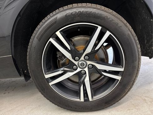 Used 2019 Volvo XC60 T6 R-Design AWD/4WD image 30