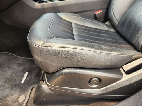 Used 2017 Mercedes-Benz GLS 450 4MATIC image 10