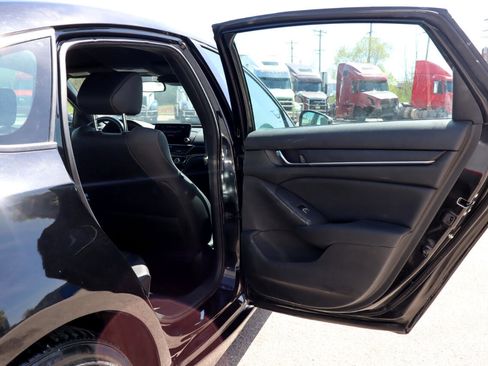 Used 2022 Honda Accord Sport image 19