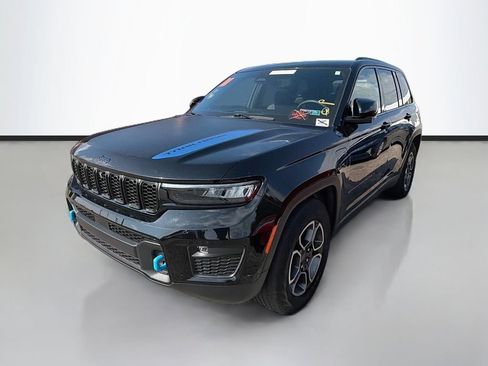 Used 2023 Jeep Grand Cherokee Trailhawk AWD/4WD image 5