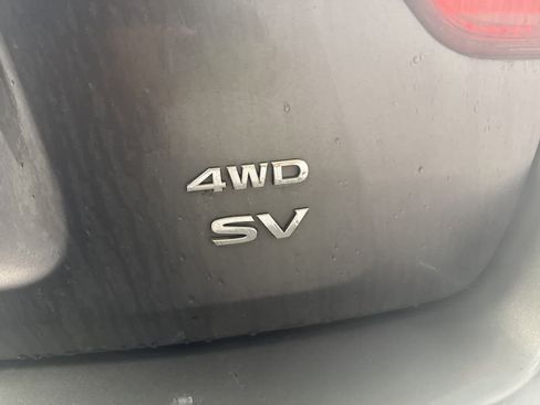 Used 2019 Nissan Pathfinder SV image 12