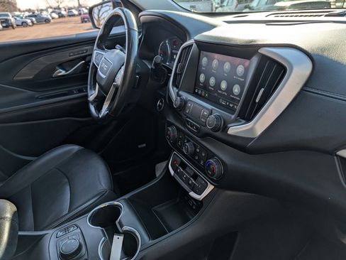 Used 2022 GMC Terrain SLT w/ Infotainment Package II image 27