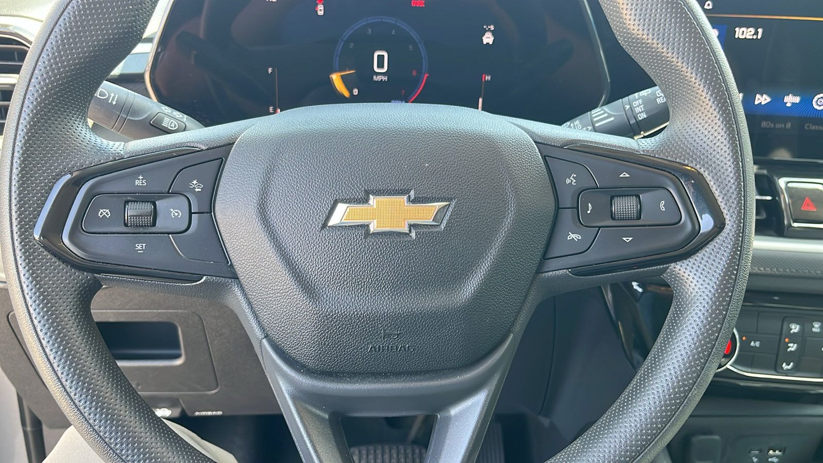 Used 2025 Chevrolet TrailBlazer LT FWD image 15