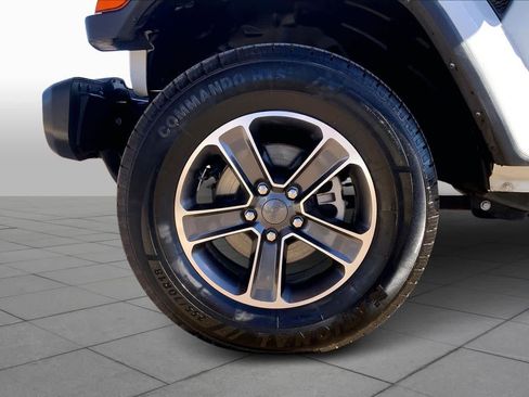 Used 2023 Jeep Wrangler Sahara image 10