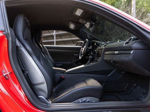 Certified 2023 Porsche 718 Cayman GT4 RS image 53