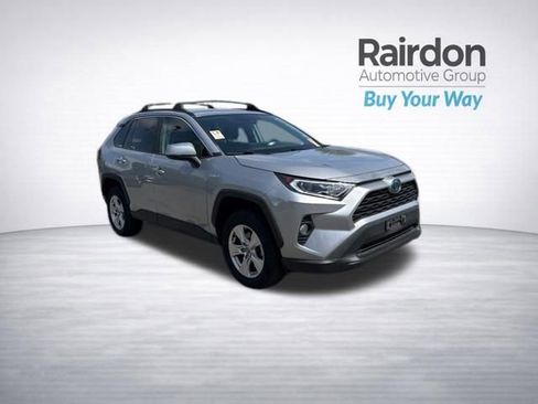 Used 2021 Toyota RAV4 XLE w/ XLE Grade Weather Package AWD/4WD image 1