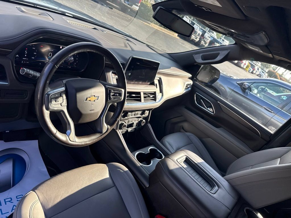 Used 2022 Chevrolet Tahoe LT w/ LT Signature Plus Package RWD image 21