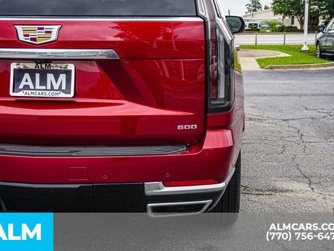 Used 2026 Cadillac Escalade 4WD image 18