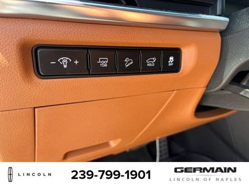 Used 2025 Kia Telluride SX Prestige X-Line AWD/4WD image 16